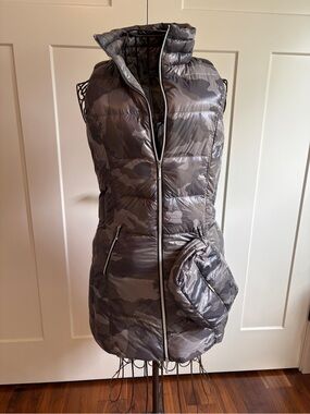 ANORAK Gray Camo Quilted Sleeveless Puffer Vest